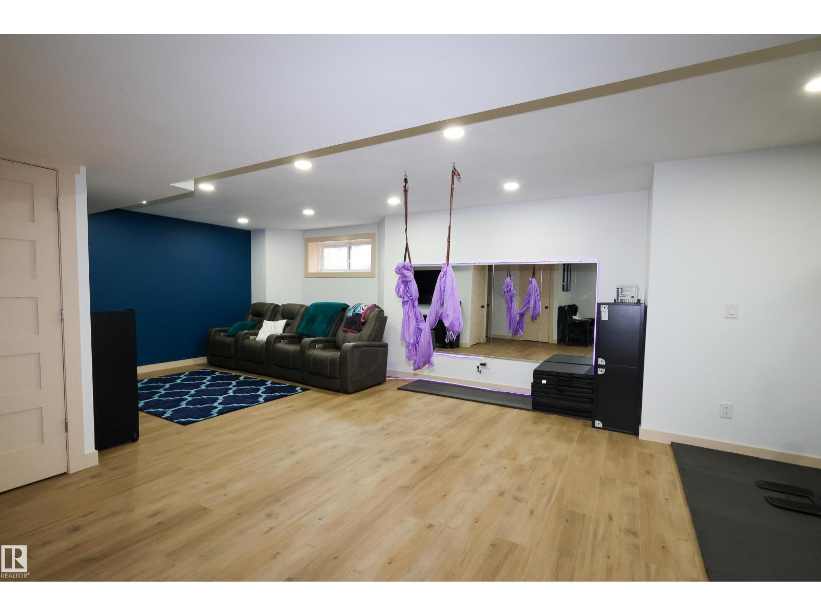 9720 102 AV — photo 44