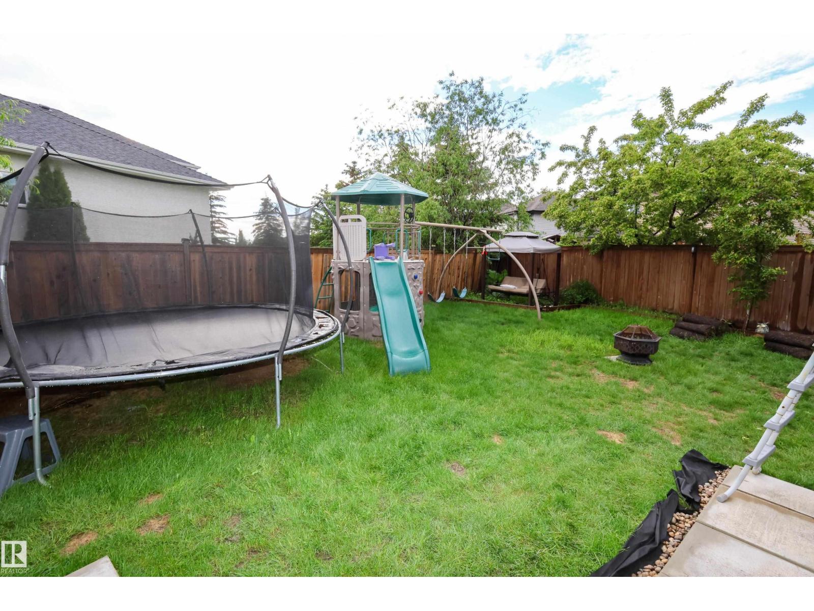 9720 102 AV — photo 53