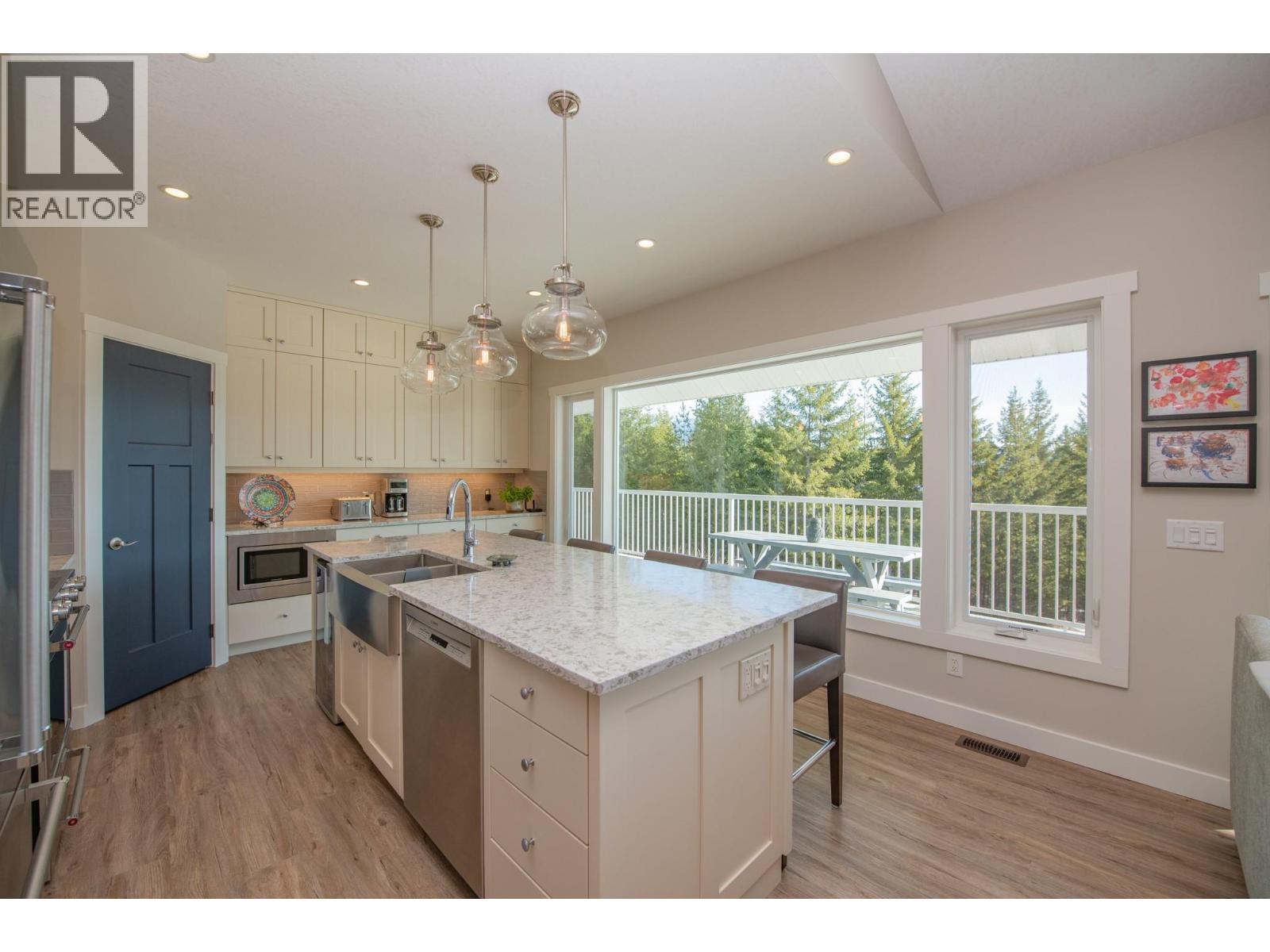 6137 Line 17 Road - Image 17