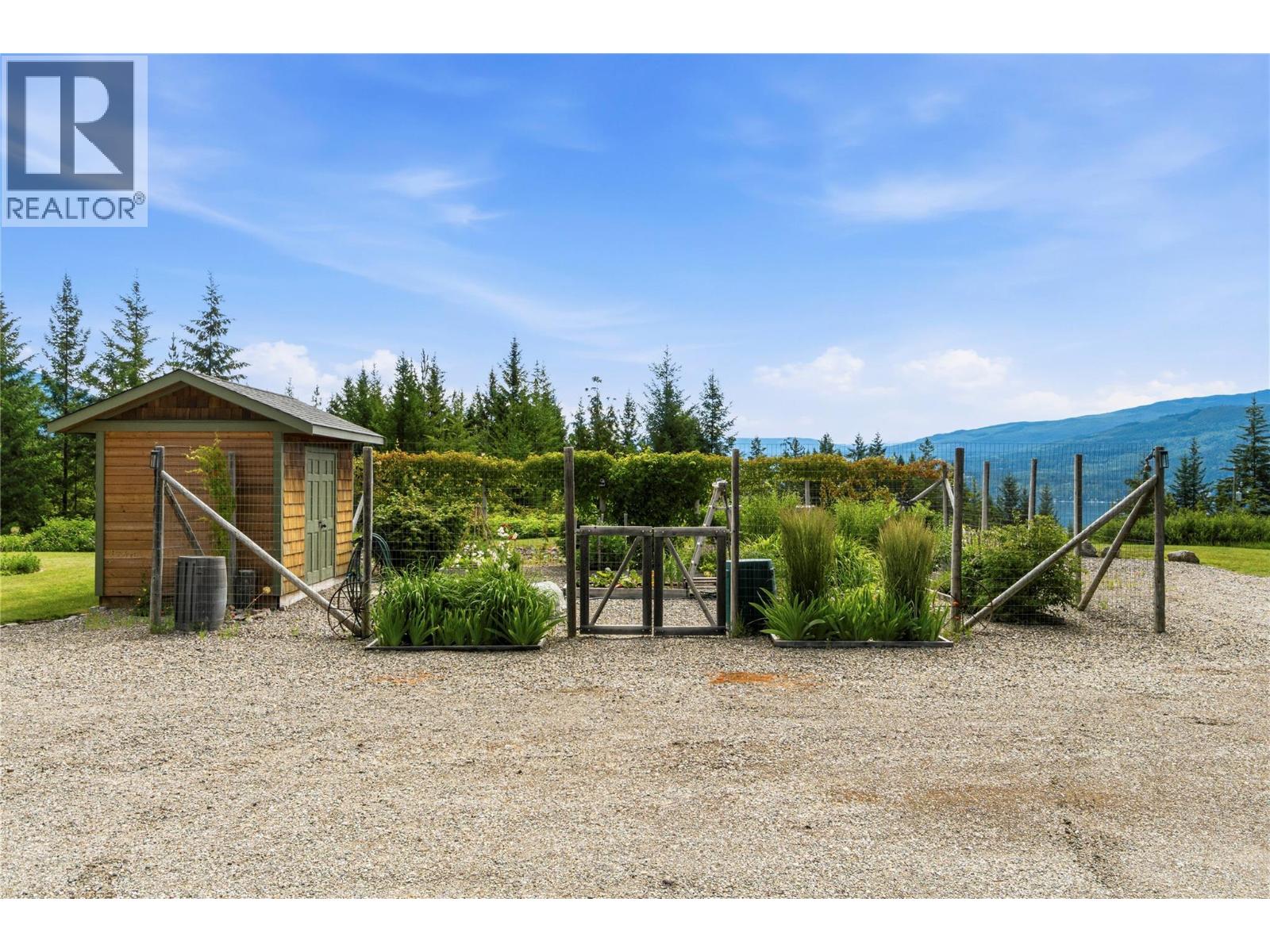 6137 Line 17 Road - Image 58