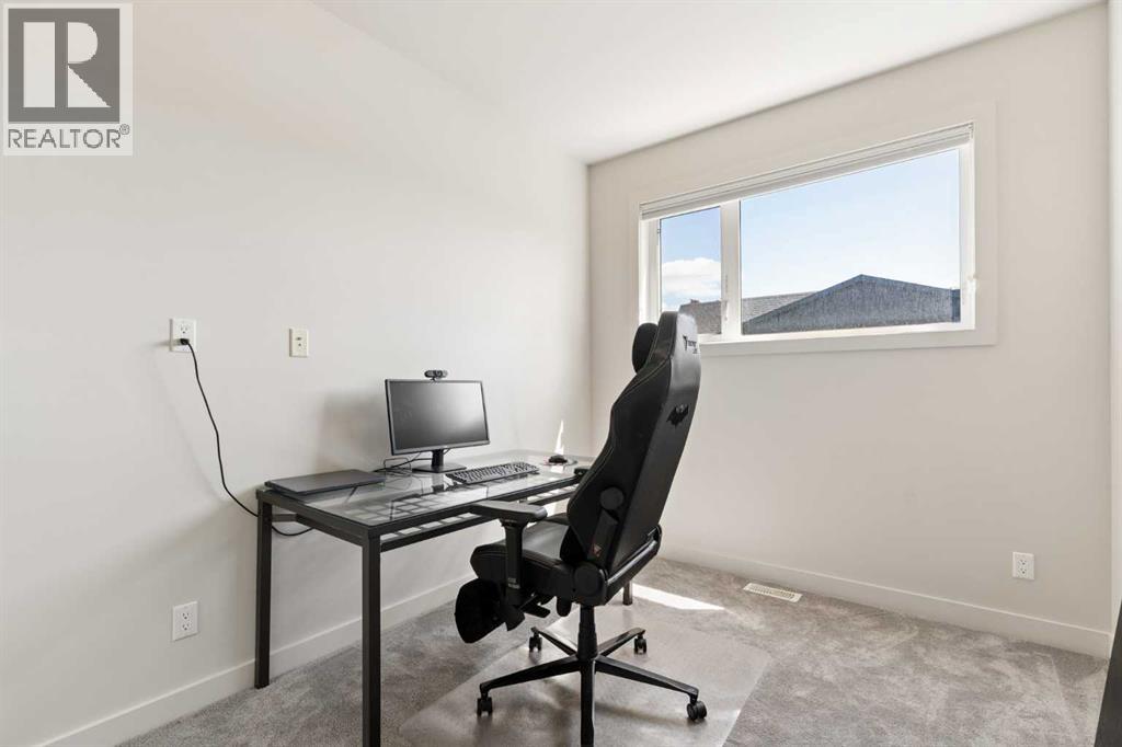 5406 21 Street SW - 30