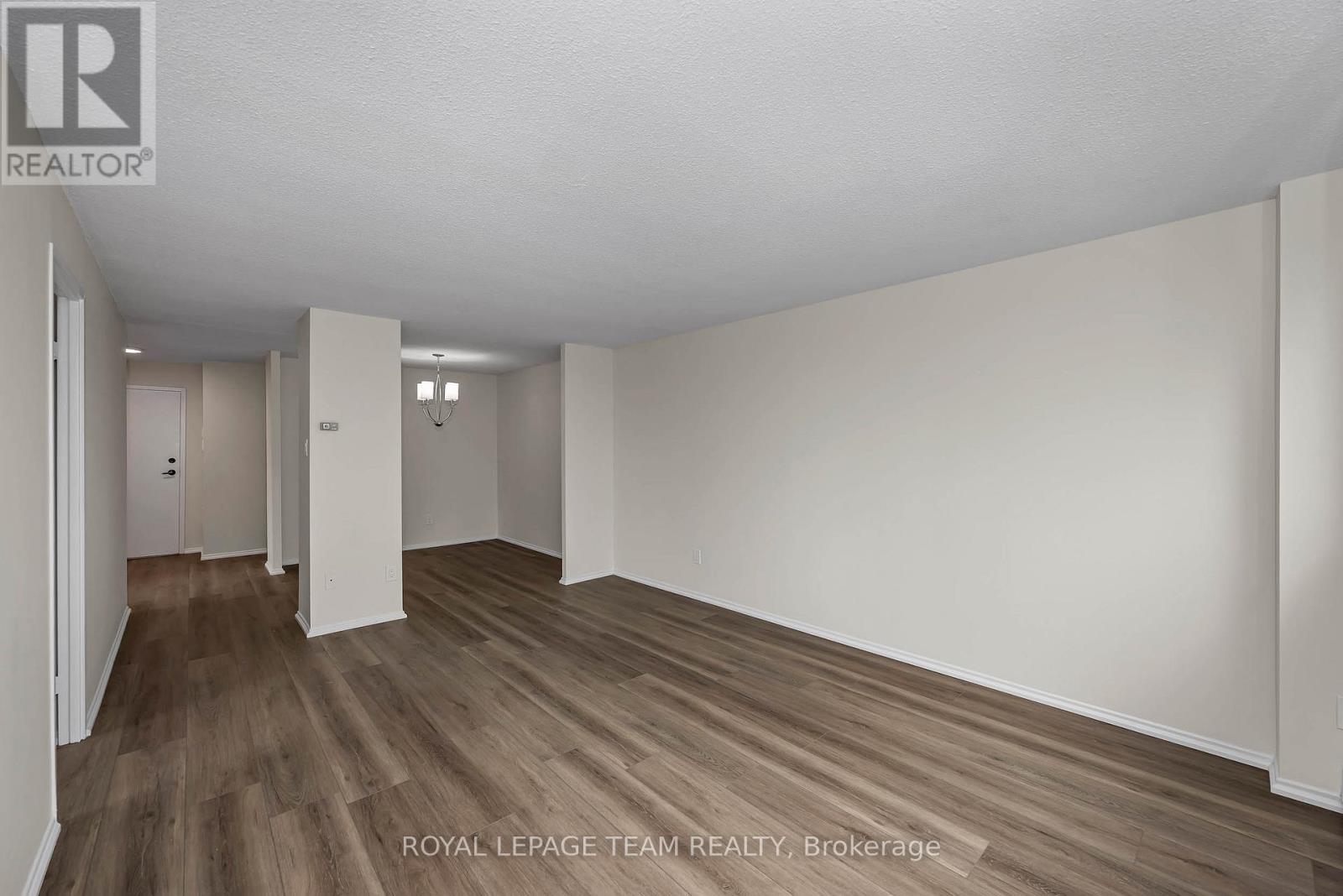 4 Bed, 2 Bath Apartment for Sale in Ottawa – 214 – 2630 SOUTHVALE CRESCENT, Ottawa – MLS# X13477248 - Image 14