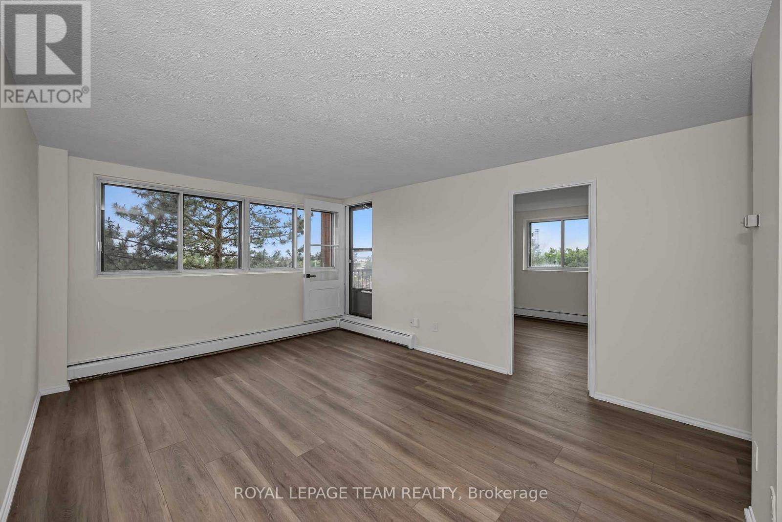 4 Bed, 2 Bath Apartment for Sale in Ottawa – 214 – 2630 SOUTHVALE CRESCENT, Ottawa – MLS# X13477248 - Image 16