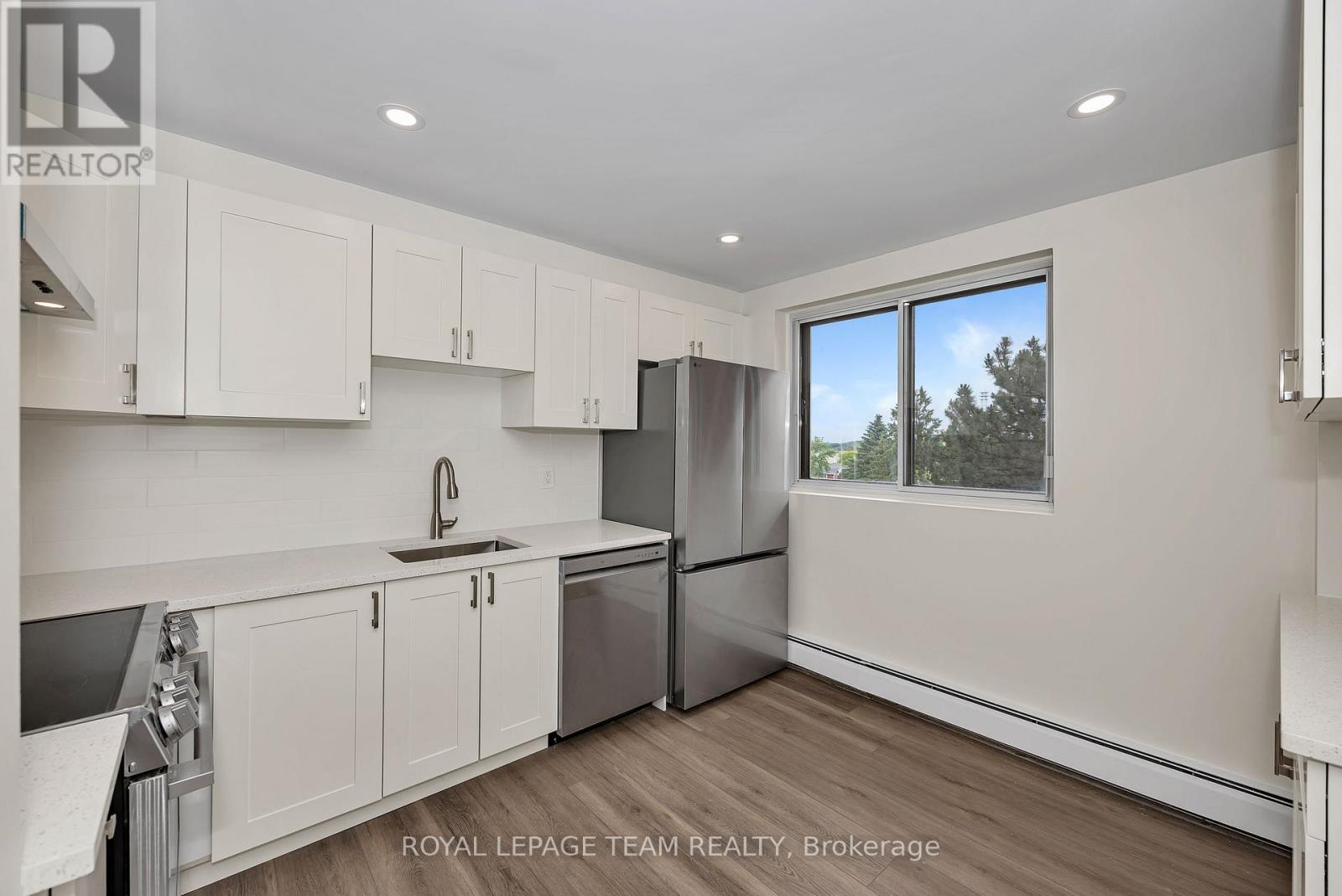 4 Bed, 2 Bath Apartment for Sale in Ottawa – 214 – 2630 SOUTHVALE CRESCENT, Ottawa – MLS# X13477248 - Image 17