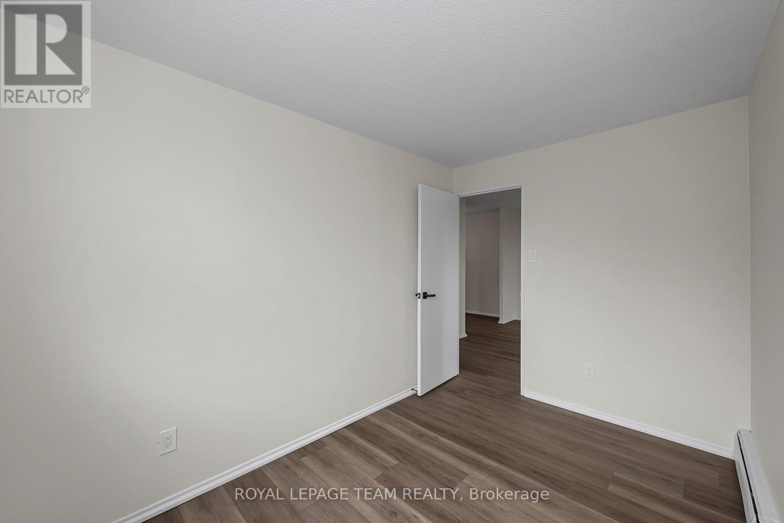 4 Bed, 2 Bath Apartment for Sale in Ottawa – 214 – 2630 SOUTHVALE CRESCENT, Ottawa – MLS# X13477248 - Image 23