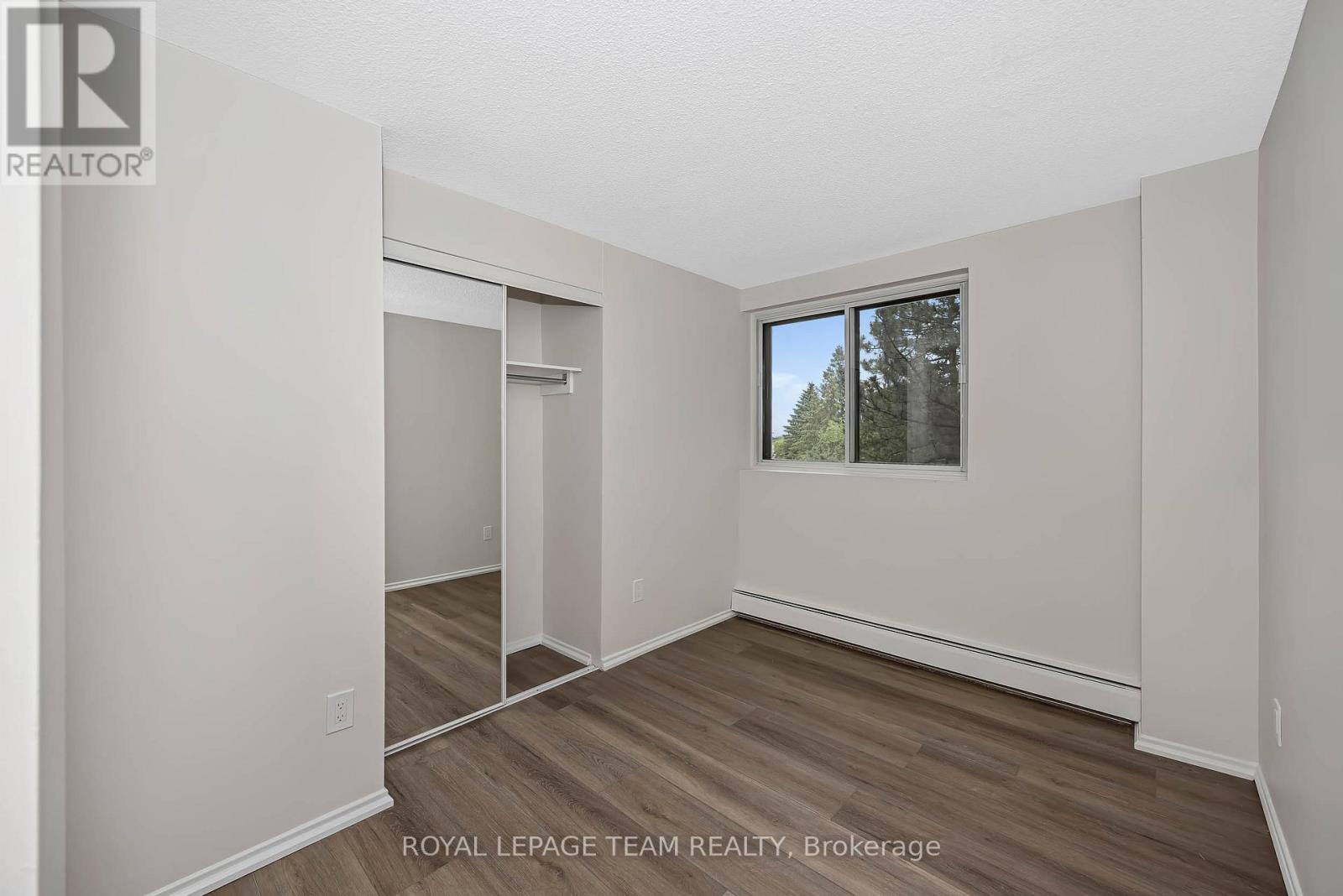 4 Bed, 2 Bath Apartment for Sale in Ottawa – 214 – 2630 SOUTHVALE CRESCENT, Ottawa – MLS# X13477248 - Image 33
