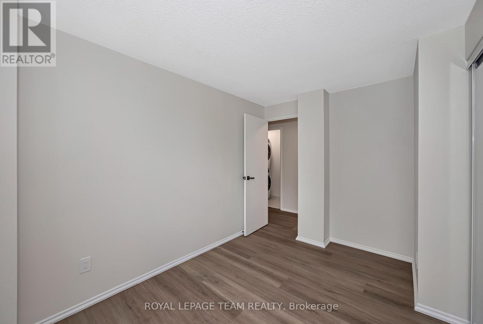4 Bed, 2 Bath Apartment for Sale in Ottawa – 214 – 2630 SOUTHVALE CRESCENT, Ottawa – MLS# X13477248 - Image 34