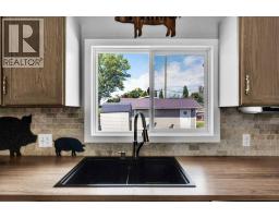 401 15 Street E, Drumheller, AB T0J0Y5 Photo 25