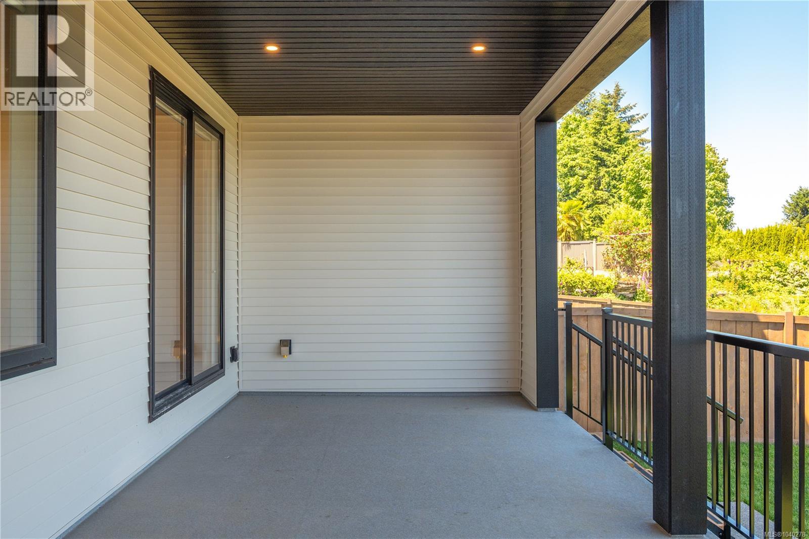 #102 2302 Arbot Rd - 27