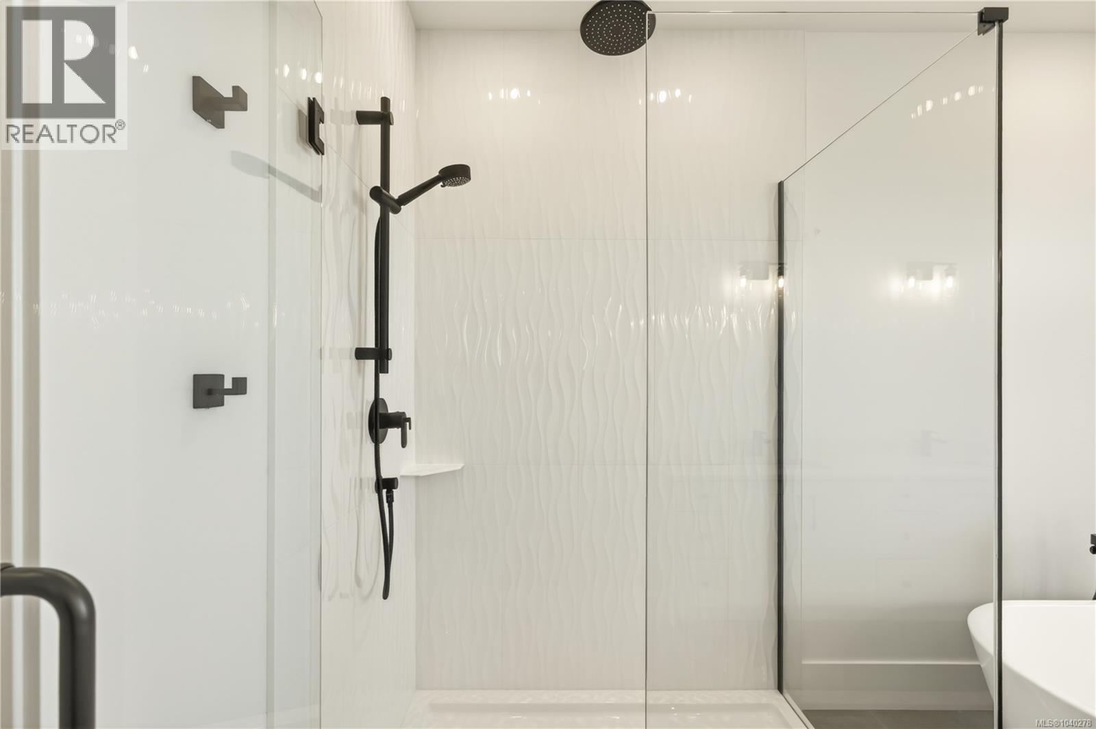 #102 2302 Arbot Rd - 37