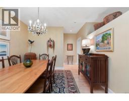 770 Hill Rise Lane, Saanich, BC V8Y3K2 Photo 23