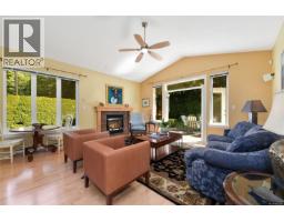 770 Hill Rise Lane, Saanich, BC V8Y3K2 Photo 22