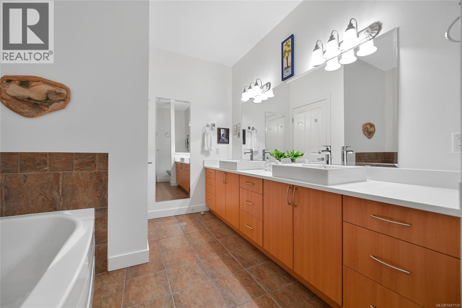 770 Hill Rise Lane - 35