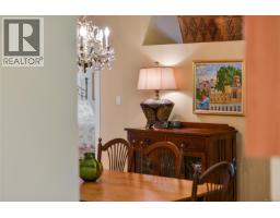 770 Hill Rise Lane, Saanich, BC V8Y3K2 Photo 24