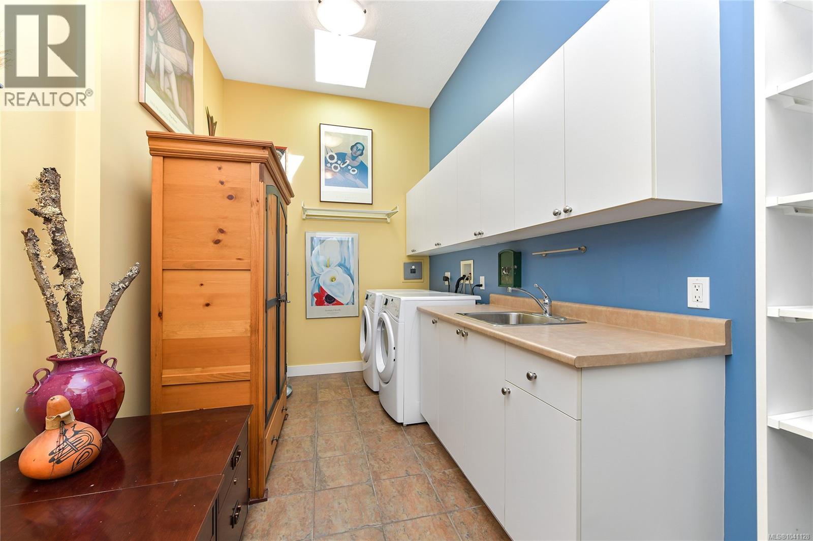 770 Hill Rise Lane - 49