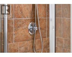 770 Hill Rise Lane, Saanich, BC V8Y3K2 Photo 37