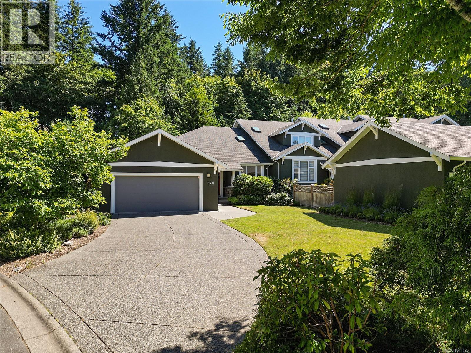  770 Hill Rise Lane, Saanich
