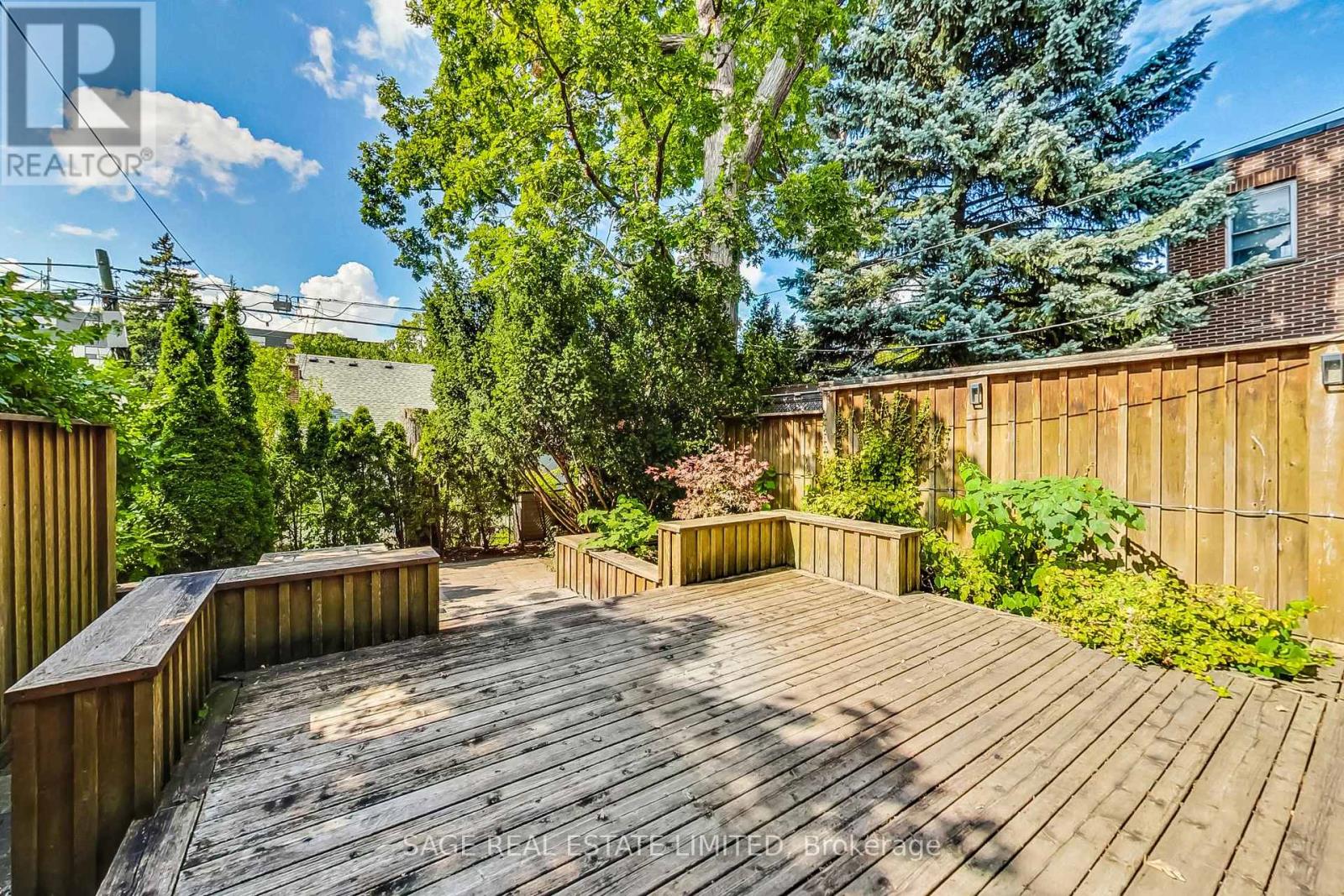 46 ALBERTA AVENUE - 45