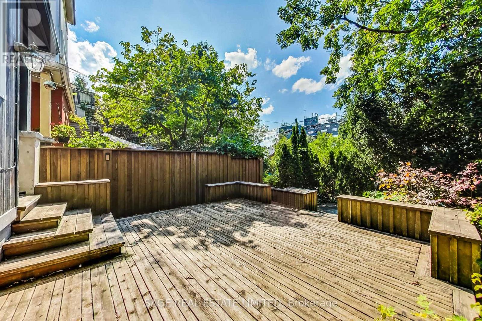 46 ALBERTA AVENUE - 46