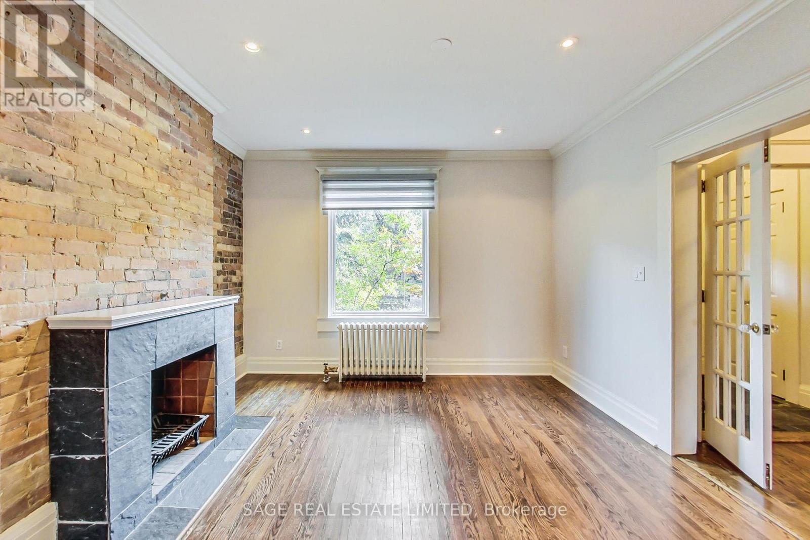 46 ALBERTA AVENUE - 5