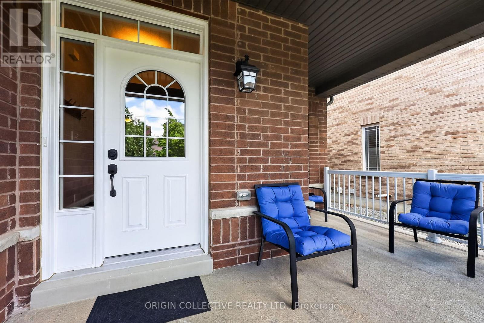 31 BUD LEGGETT CRESCENT - 4