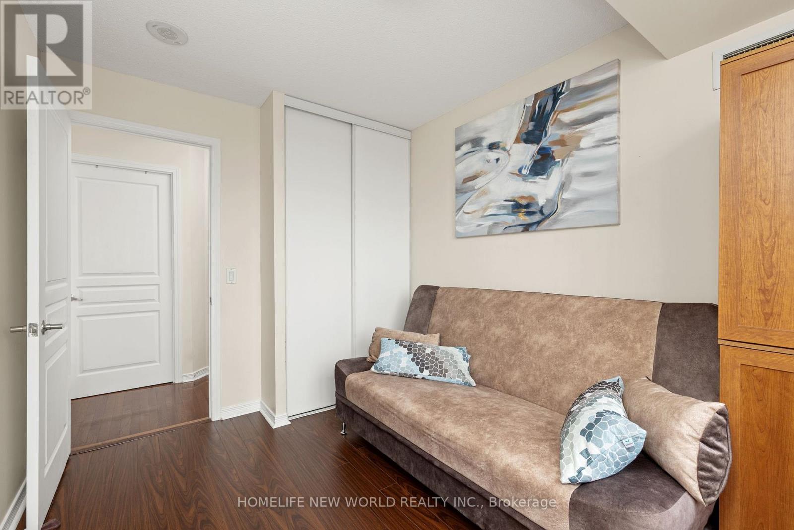 #1103 330 RED MAPLE ROAD - 23