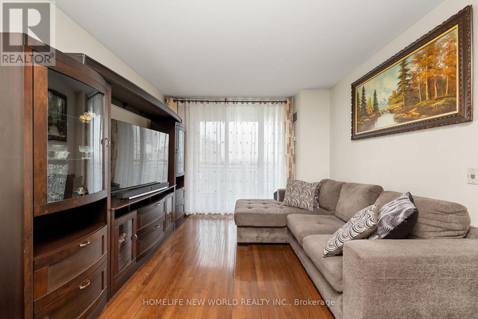 #1103 330 RED MAPLE ROAD - 25