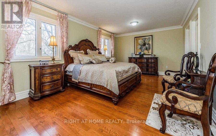 5A PEARSON AVENUE - 19
