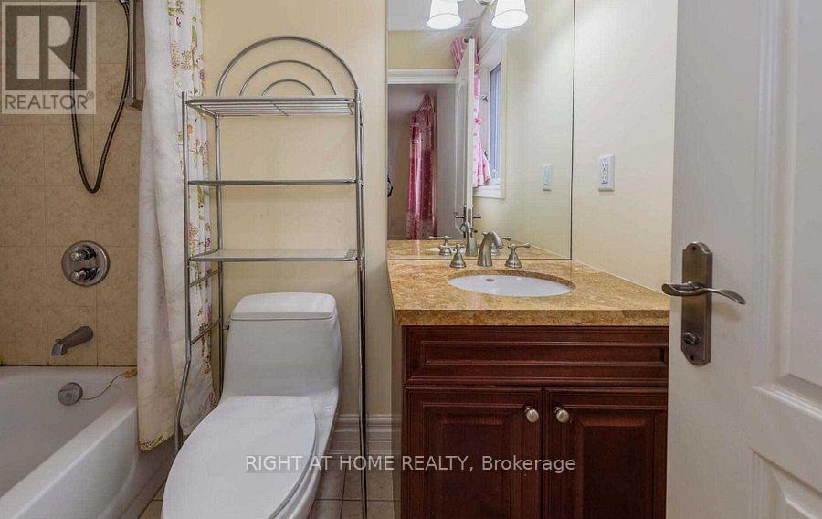 5A PEARSON AVENUE - 24