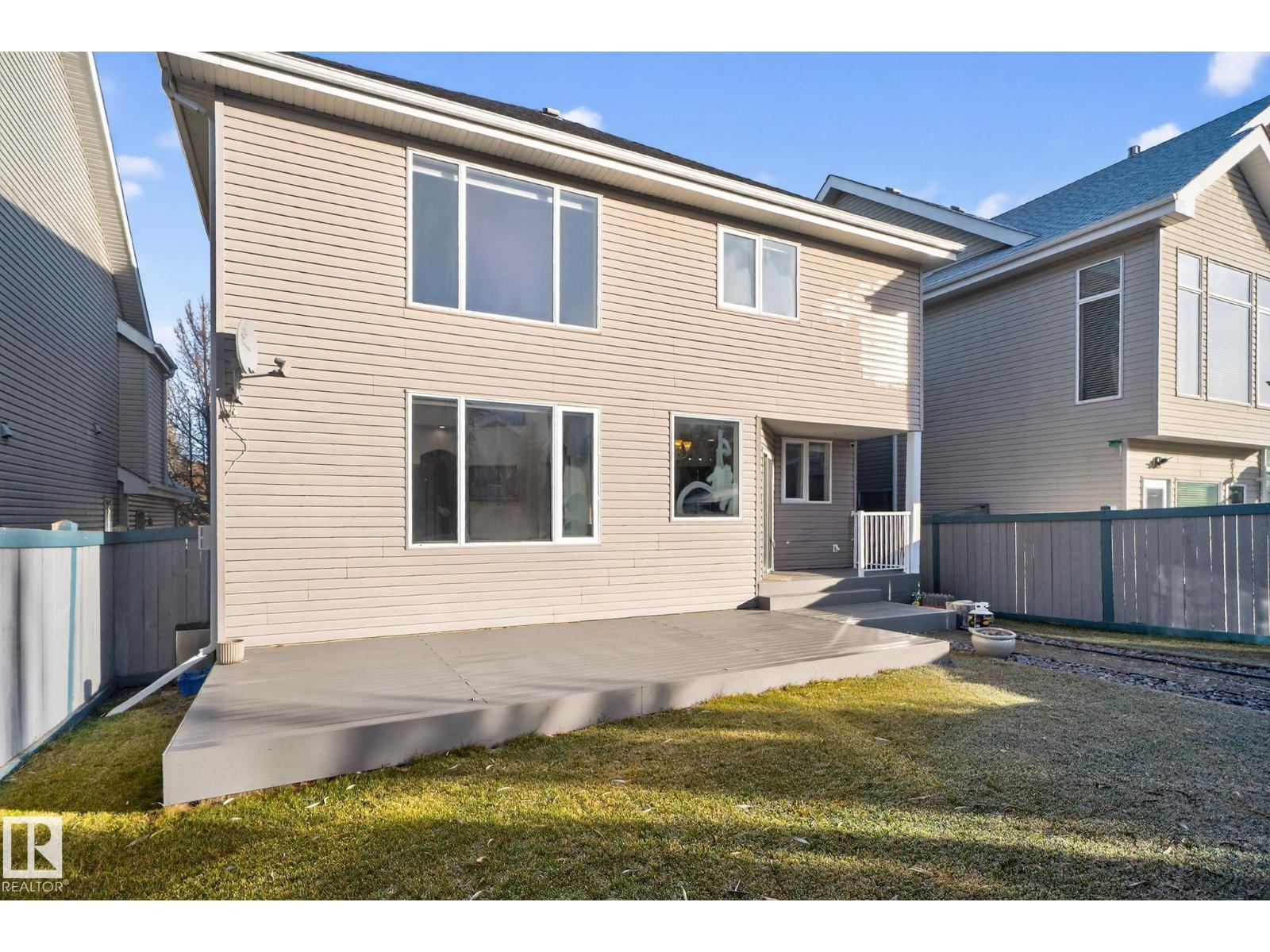 613 Stewart CR SW - 16