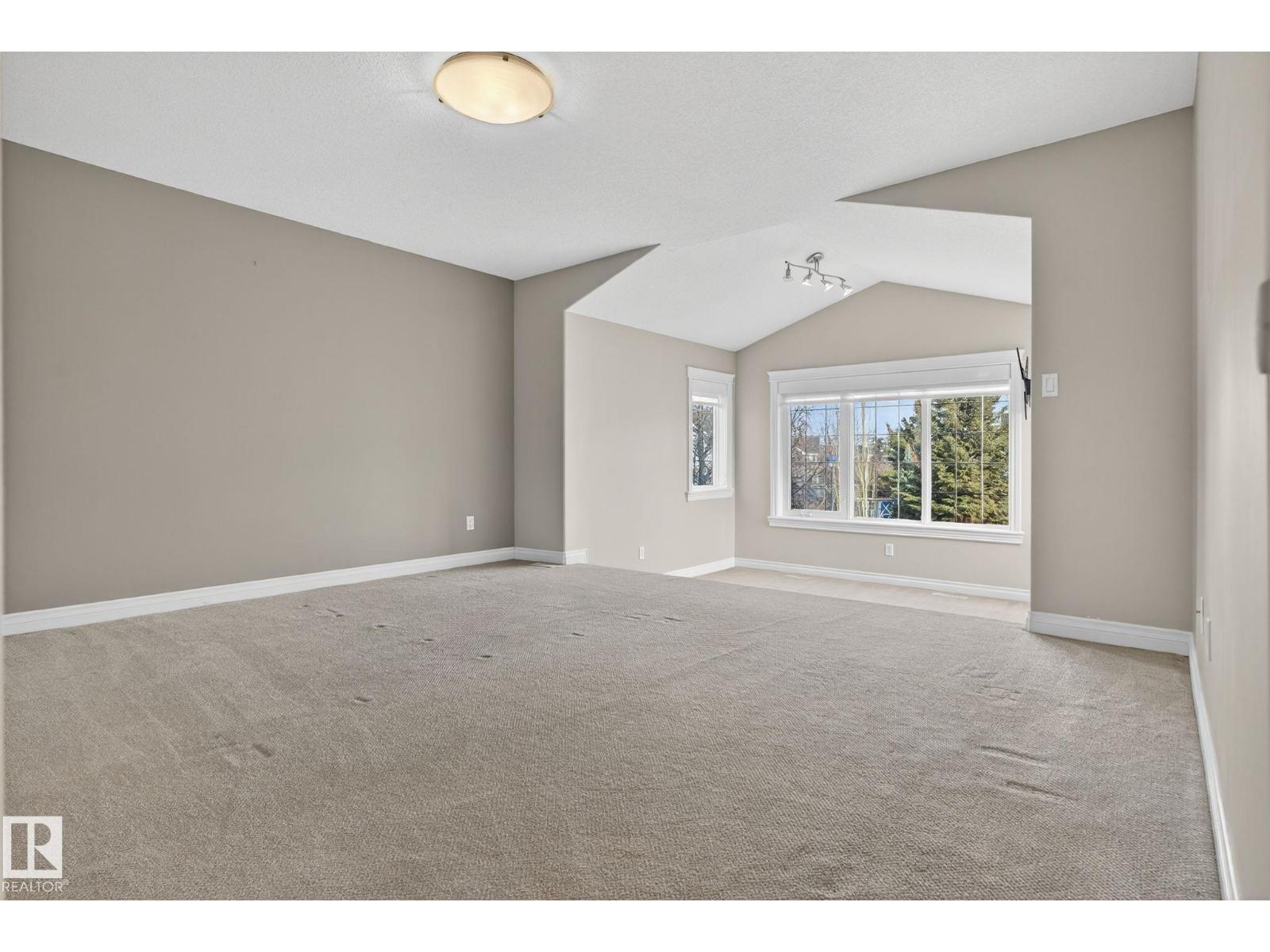 613 Stewart CR SW - 42