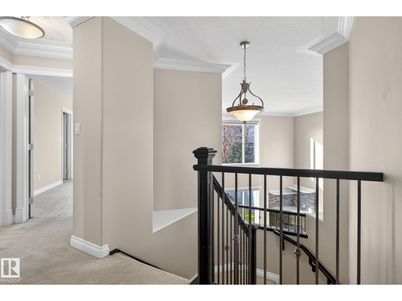 613 Stewart CR SW - 55
