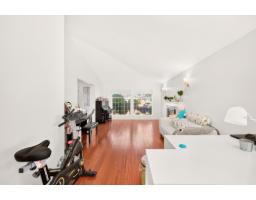 8960 157 Street, Surrey, BC V4N2Y5 Photo 9