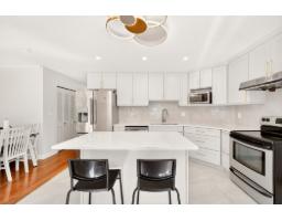 8960 157 Street, Surrey, BC V4N2Y5 Photo 11