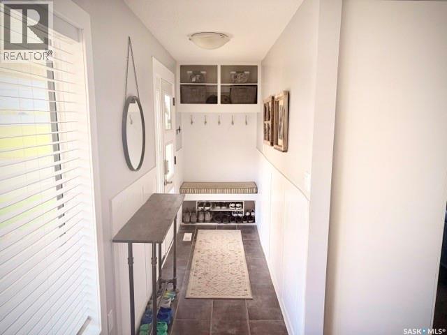 31 Birch PLACE - 2