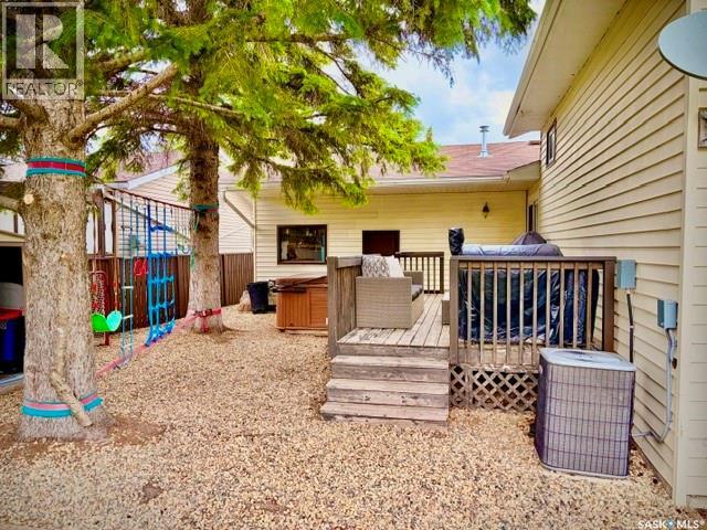 31 Birch PLACE - 36