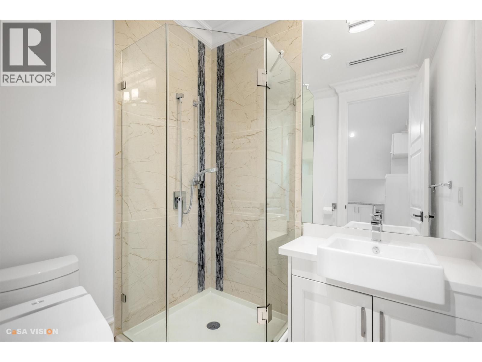 991 CROSS CREEK ROAD, West Vancouver