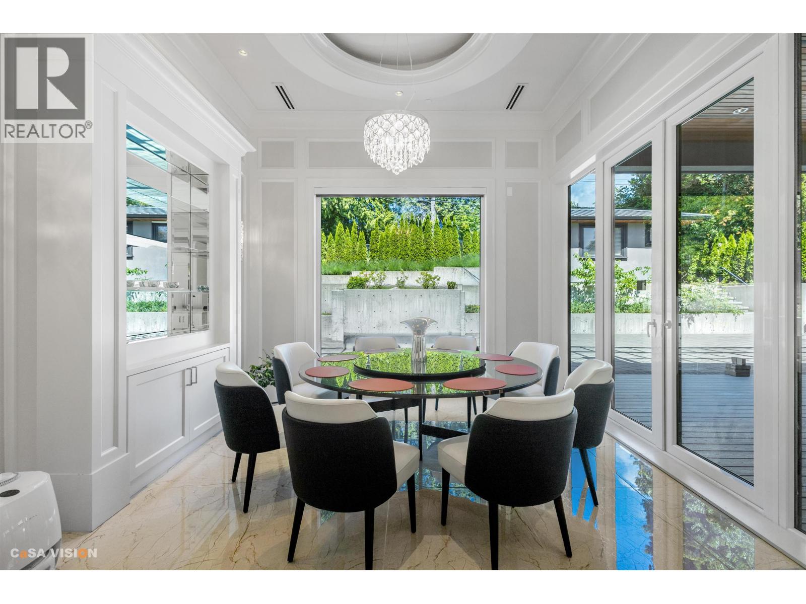 991 CROSS CREEK ROAD, West Vancouver