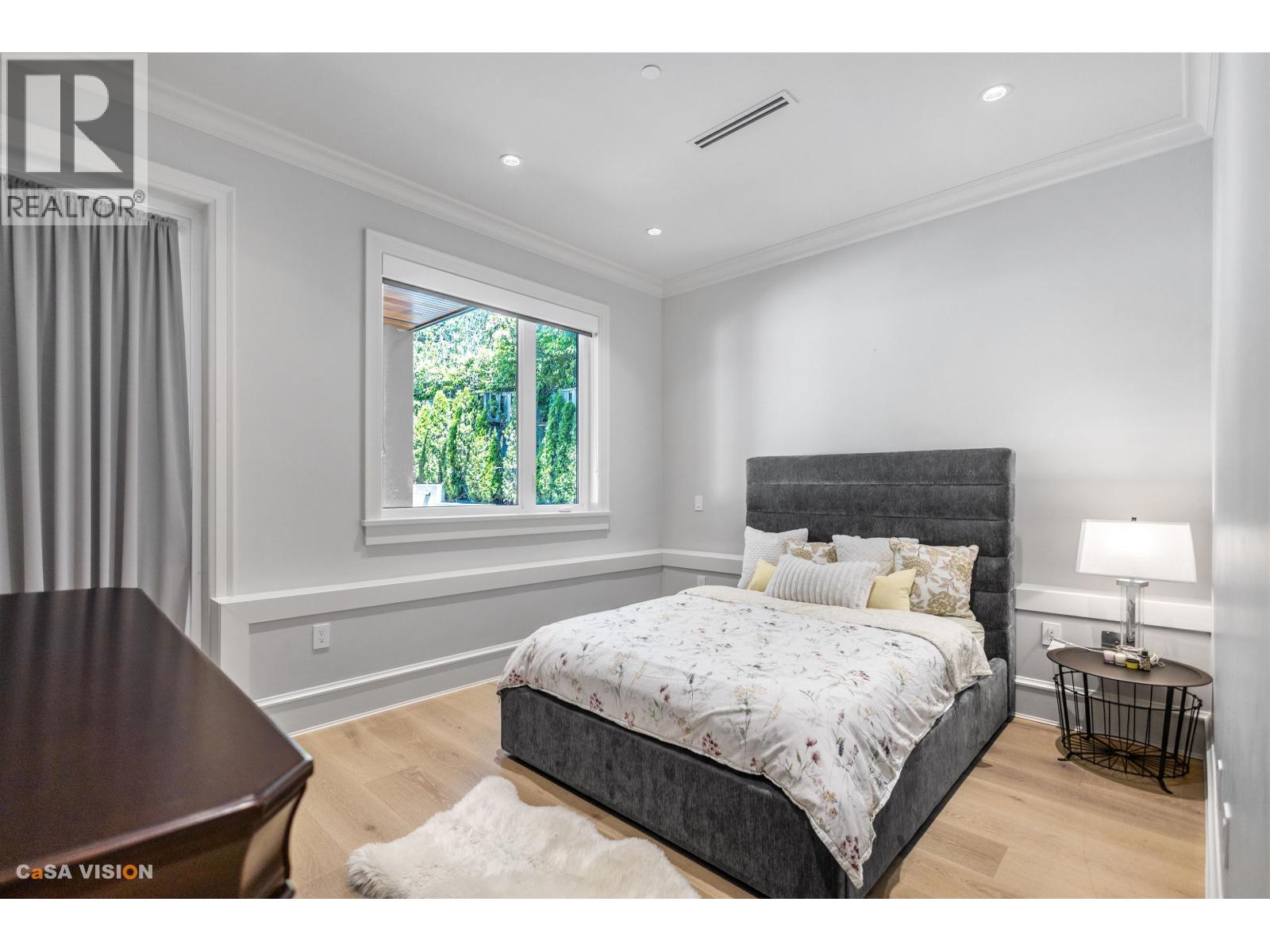 991 CROSS CREEK ROAD, West Vancouver