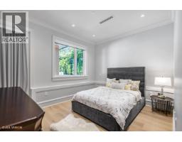 991 Cross Creek Road, West Vancouver, BC V7S2S6 Photo 15
