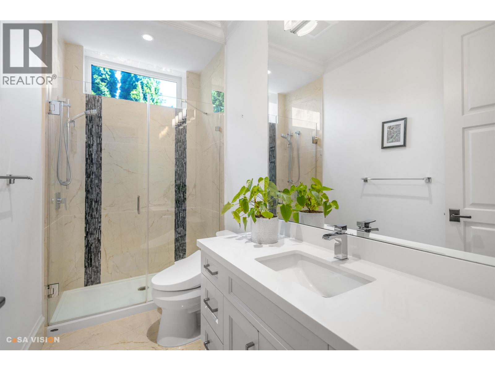 991 CROSS CREEK ROAD, West Vancouver