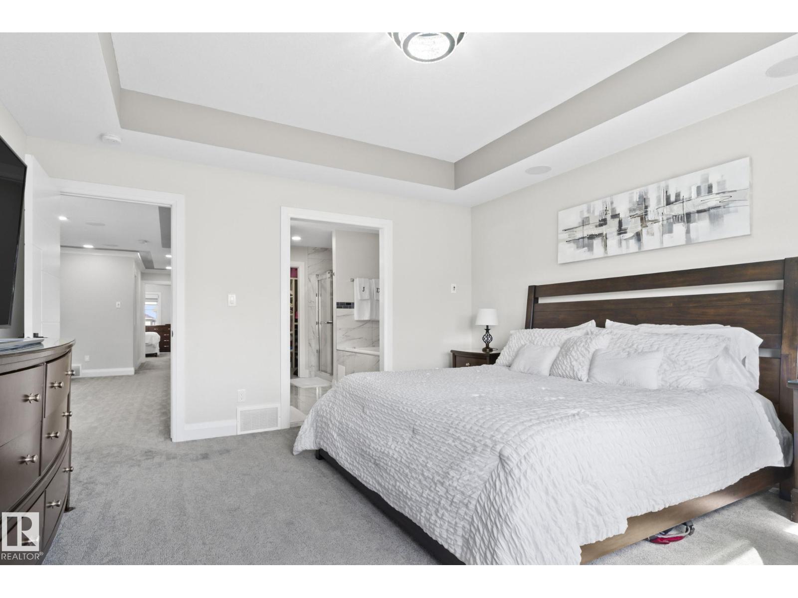 6423 175 AV NW - 32