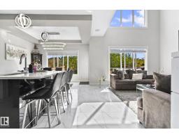 Recreation room - 6423 175 Av Nw, Edmonton, AB T5Y4A8 Photo 10
