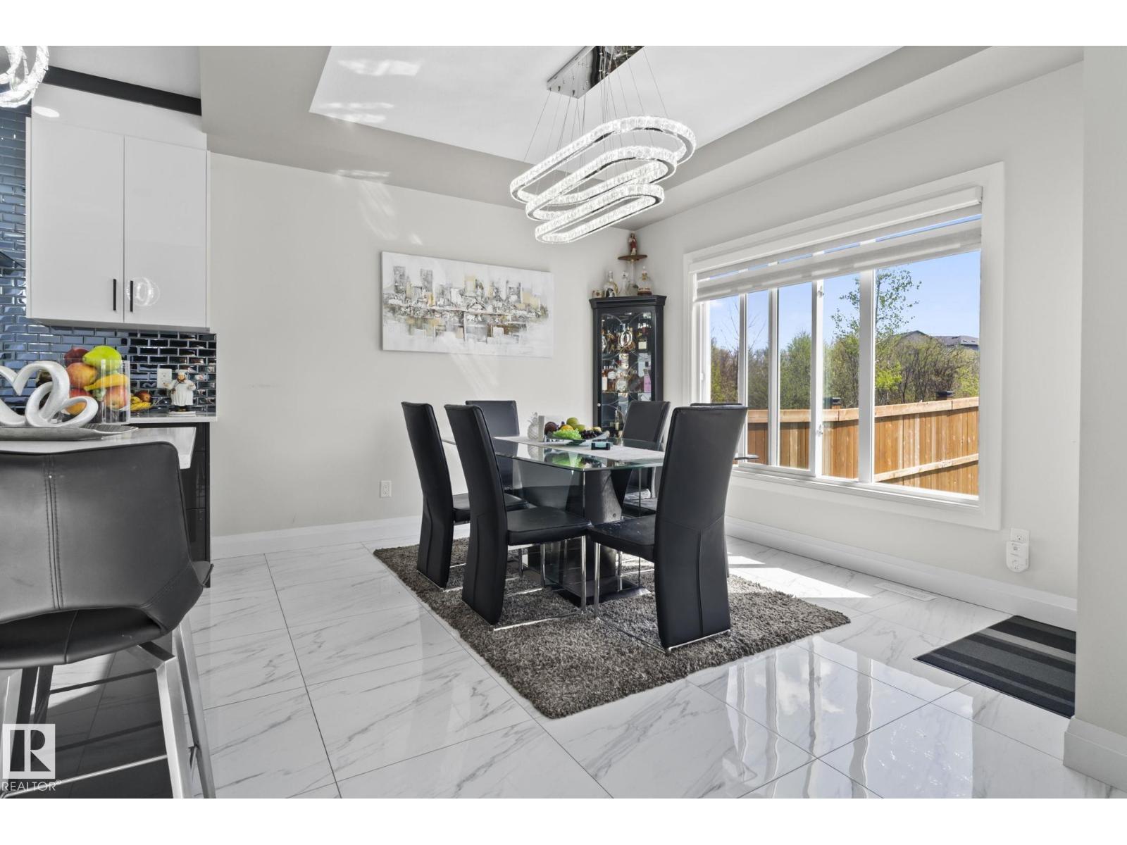 6423 175 AV NW - 17