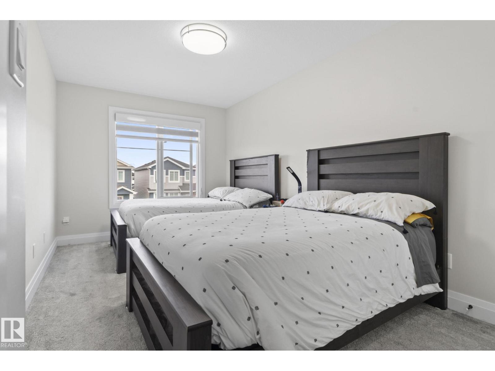 6423 175 AV NW - 41