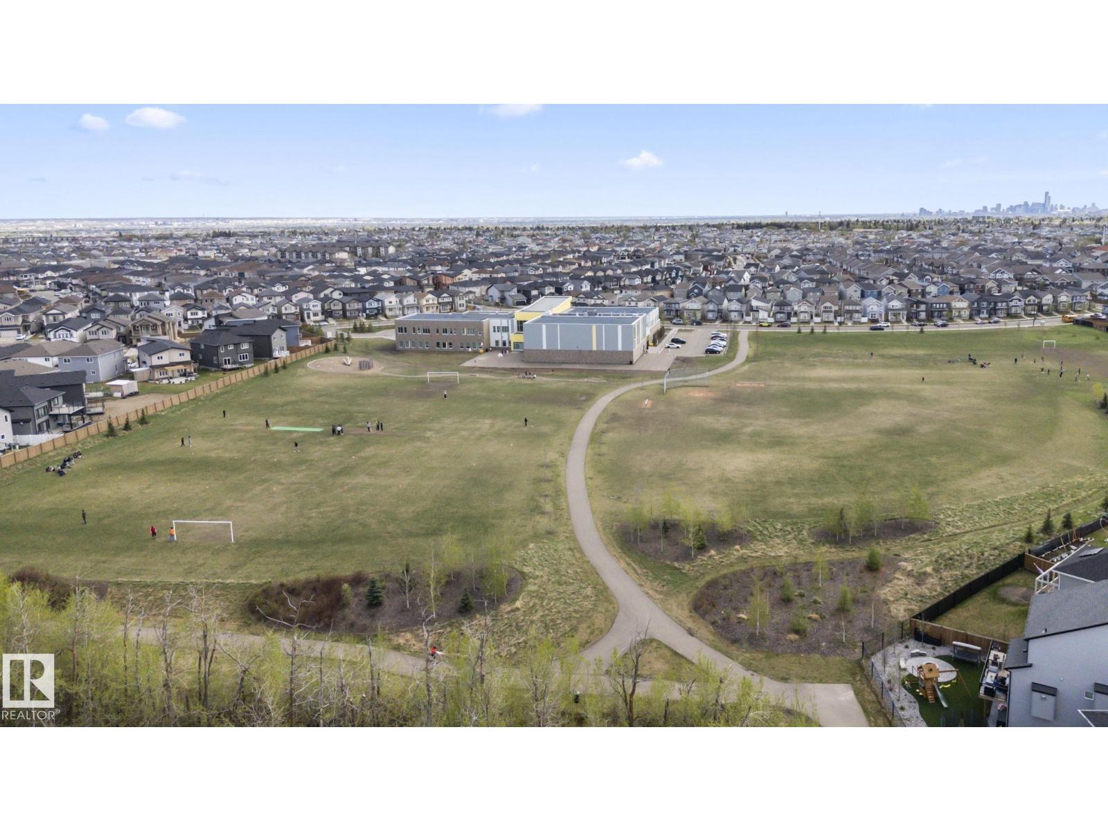 6423 175 AV NW - 69