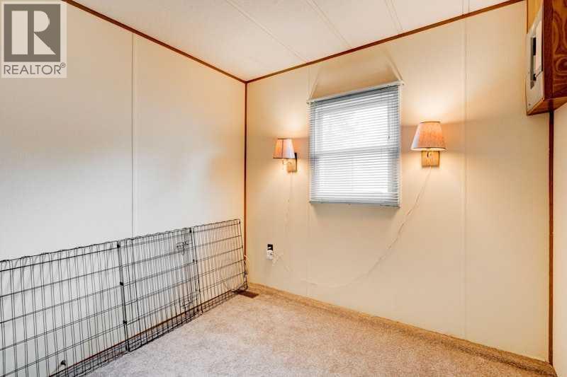 162, 6724 17 Avenue SE - 19