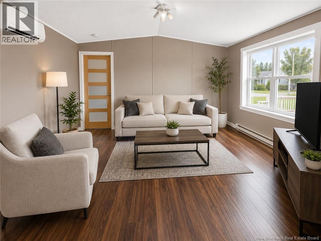 899 Rue Janick - 6