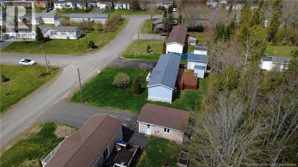 899 Rue Janick - 13