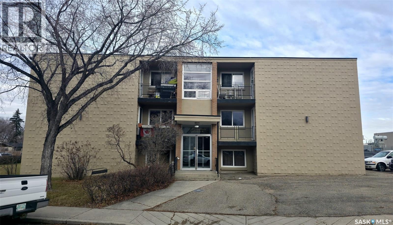 #17 2620 5th AVENUE N - 1
